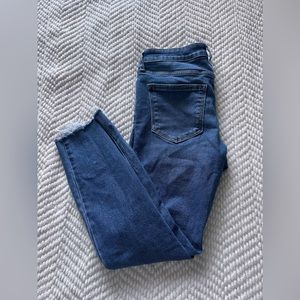 Old navy stretchy skinny jeans